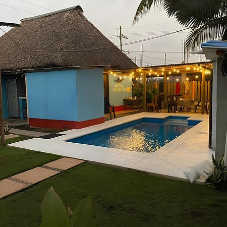 Bedrooms Where Charlie El Paredon Buena Vista Exterior photo