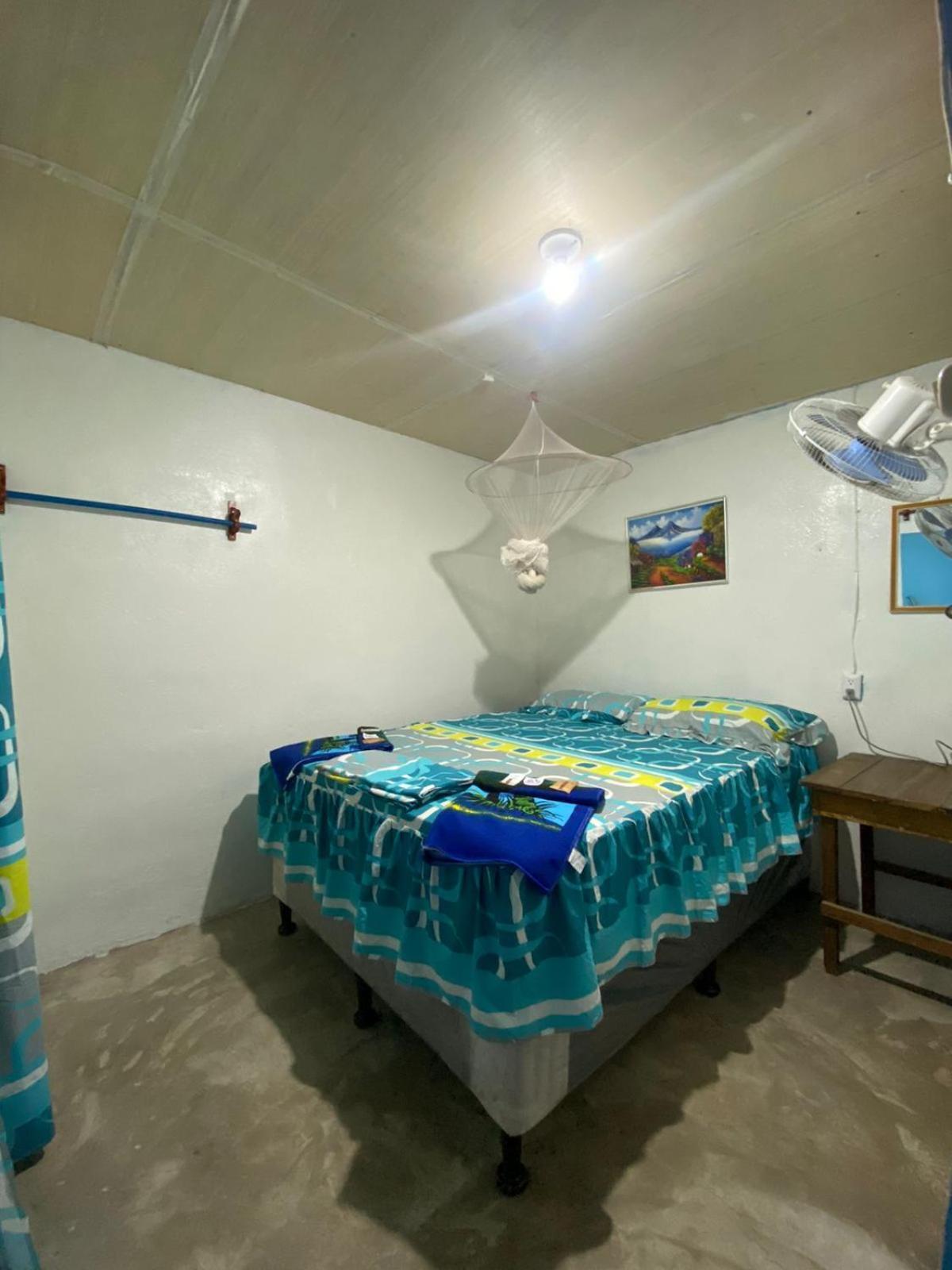 Bedrooms Where Charlie El Paredon Buena Vista Exterior photo